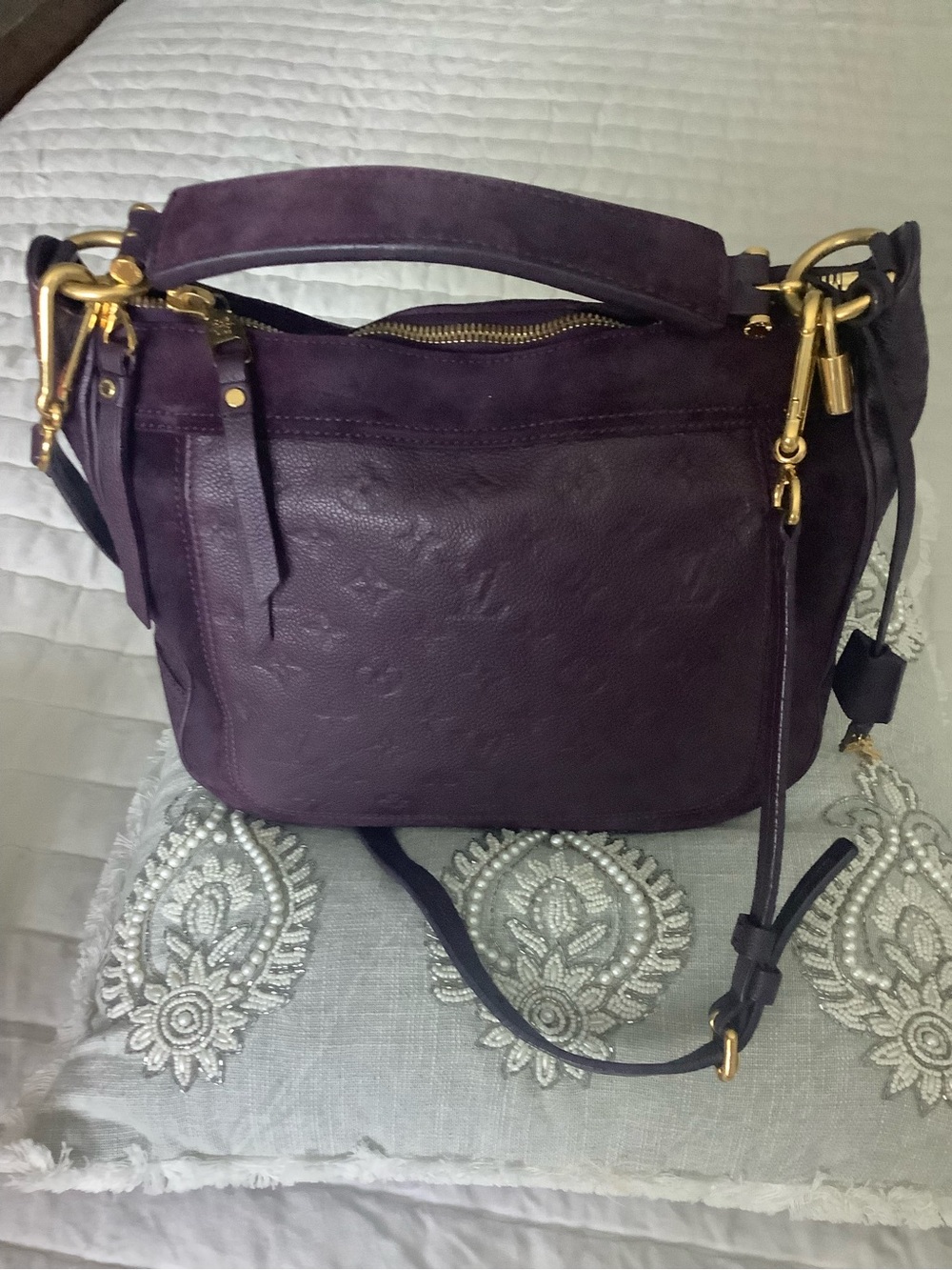 Louis Vuitton Empreinte Plum Purple Leather sude Shoulder Bag with Gold Hardware